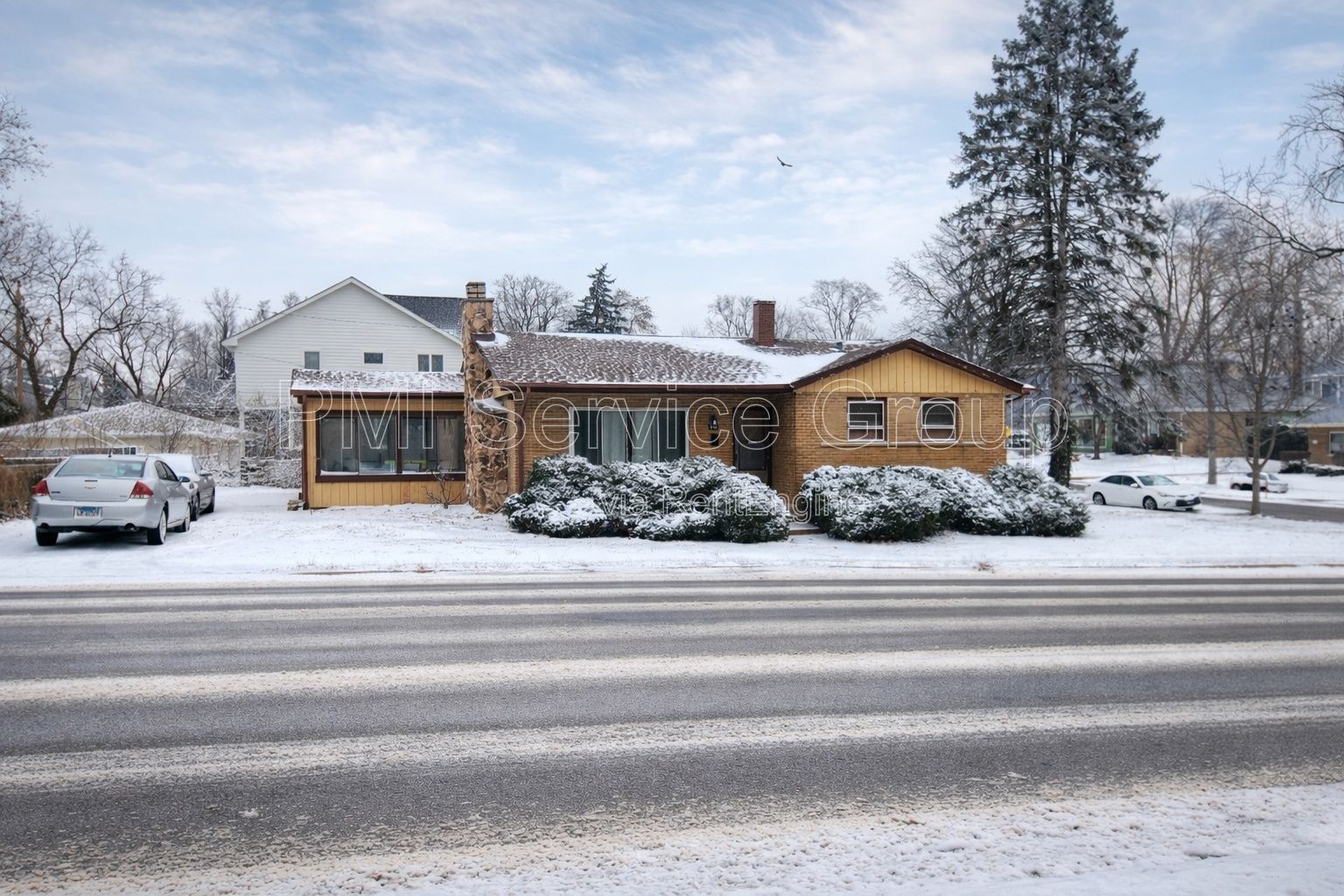 Cozy 3 Bed, 1 Bath Ranch, Minutes from Downtown Downers Grove - Available Feb 2026 property image