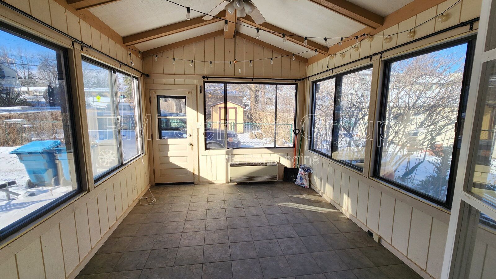 Cozy 3 Bed, 1 Bath Ranch, Minutes from Downtown Downers Grove - Available Feb 2026 property image