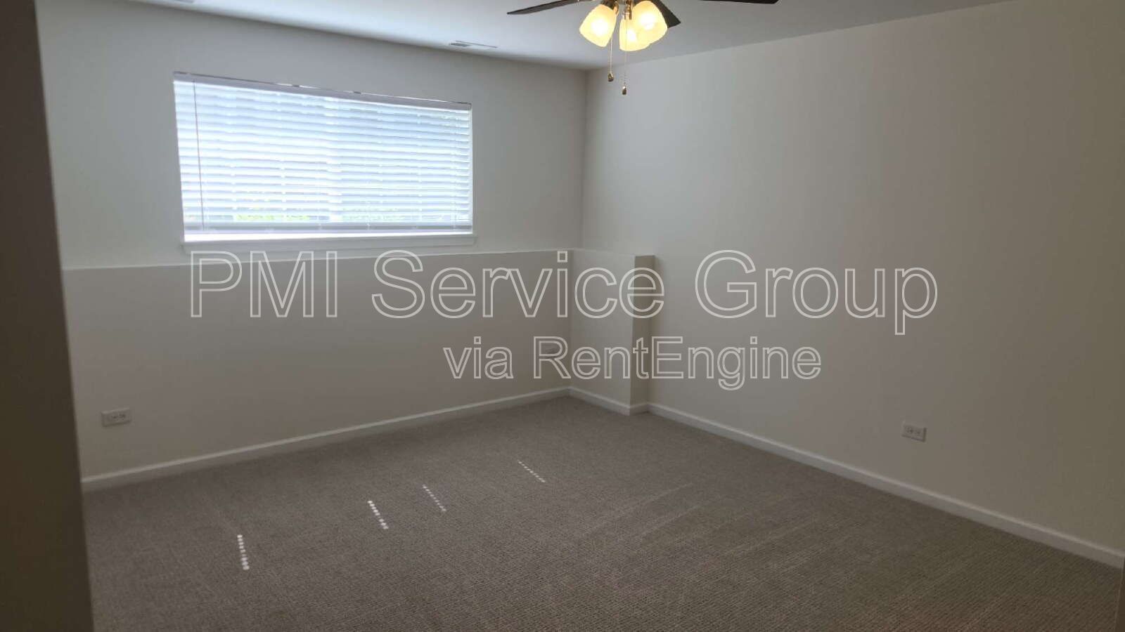 Modern 3-Story Townhome in Naperville – 4444 Monroe Ct property image
