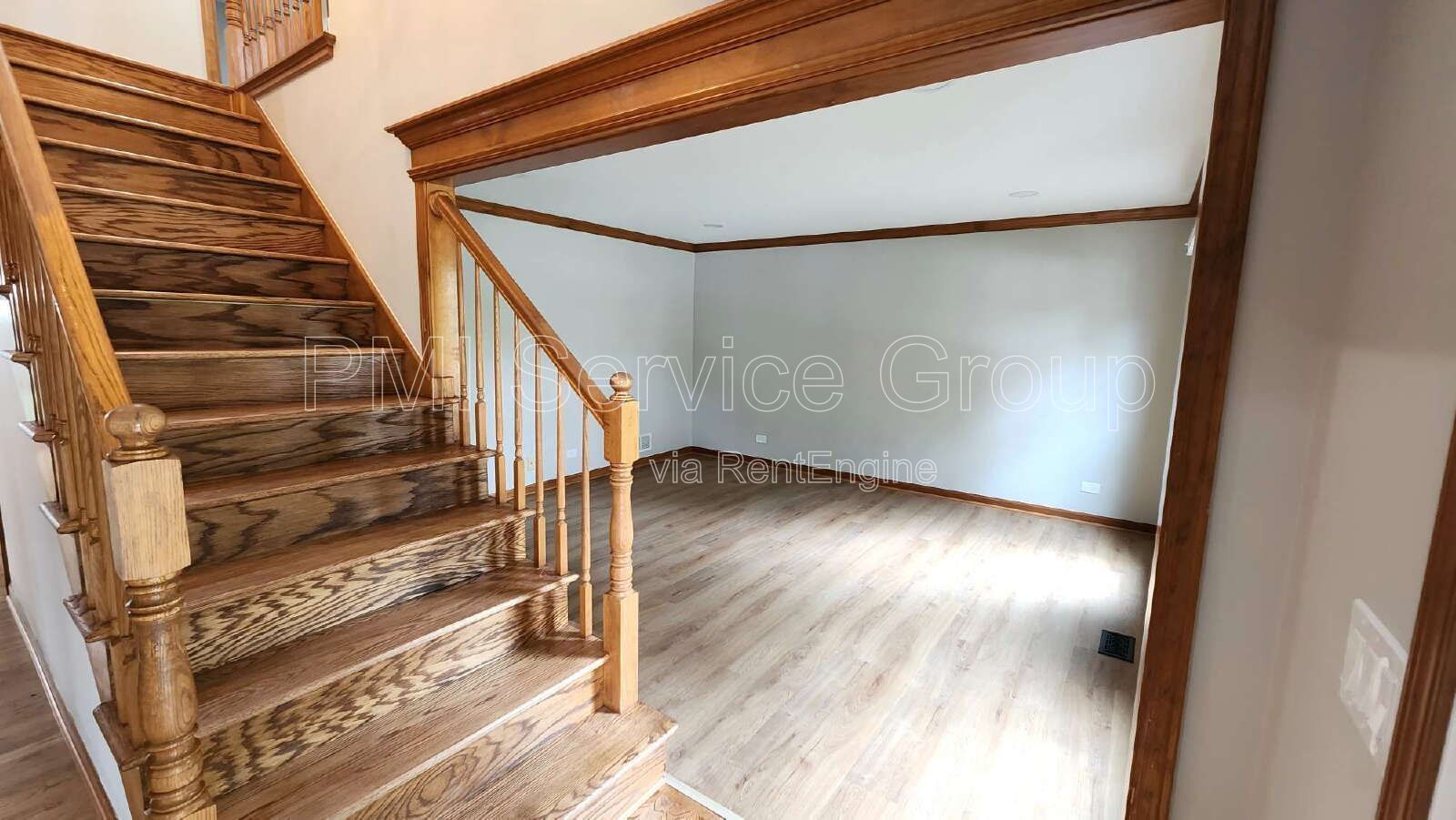 Updated Aurora Single-Family Home with Modern Finishes Throughout property image