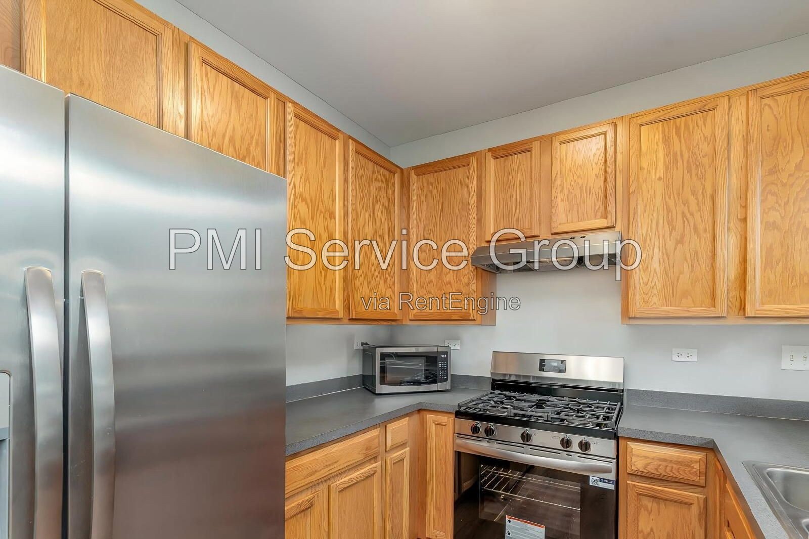 Beautiful 2-Bedroom with 1 1/2 Baths in Aurora – 1,532 Sq. Ft. property image