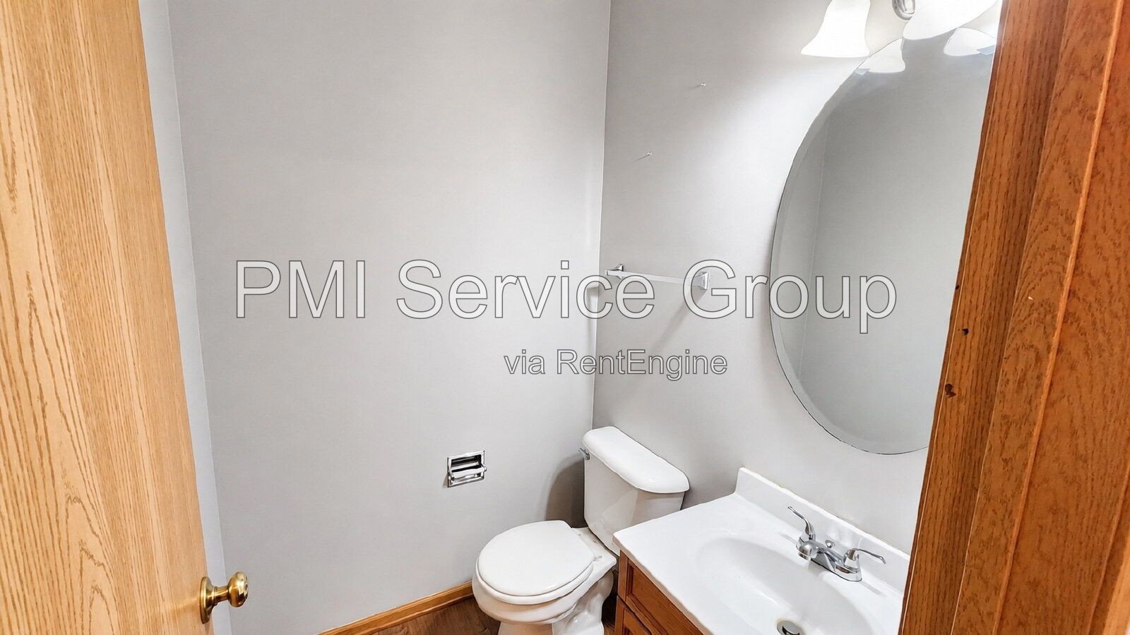 Beautiful 2-Bedroom with 1 1/2 Baths in Aurora – 1,532 Sq. Ft. property image