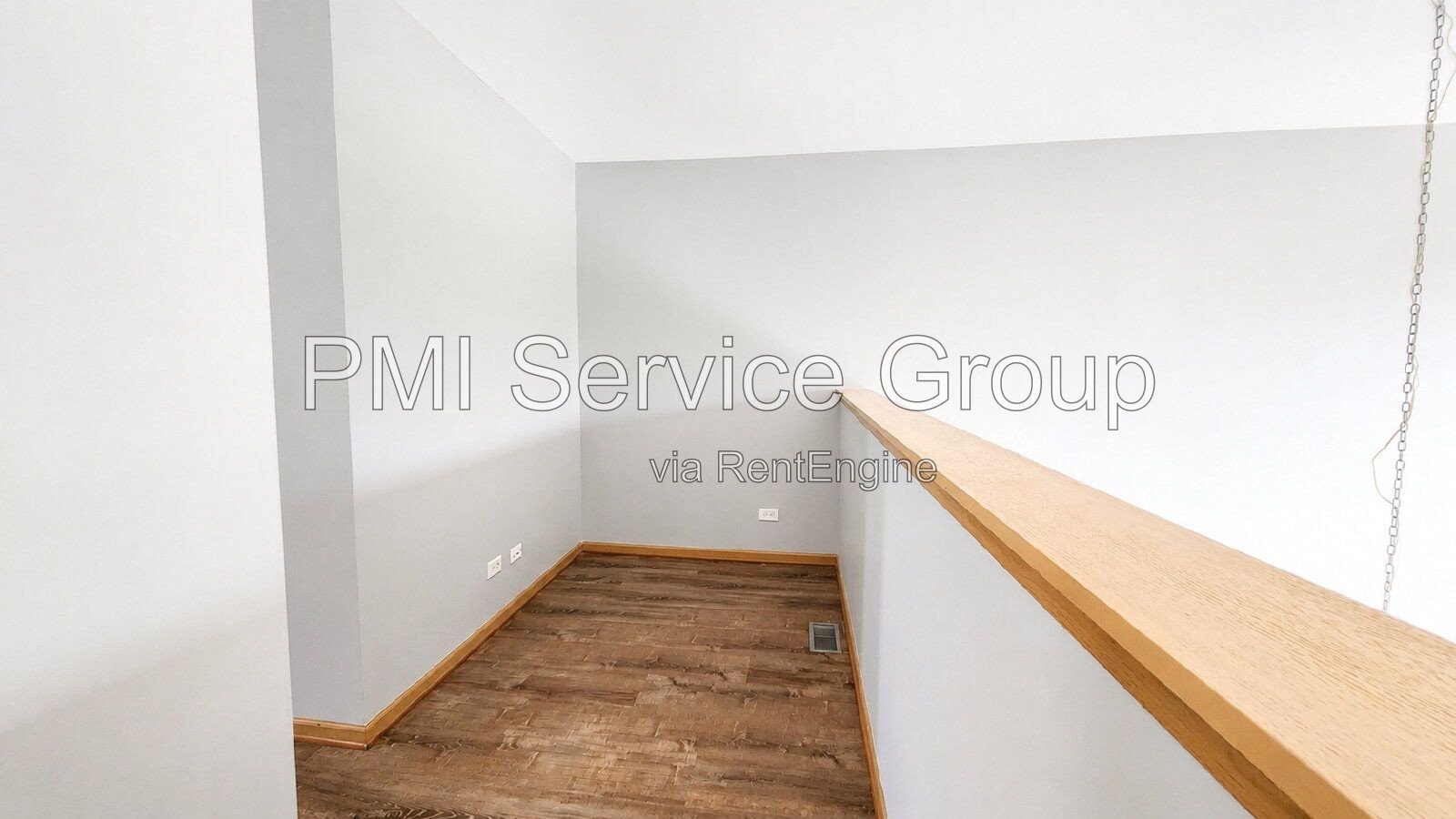 Beautiful 2-Bedroom with 1 1/2 Baths in Aurora – 1,532 Sq. Ft. property image