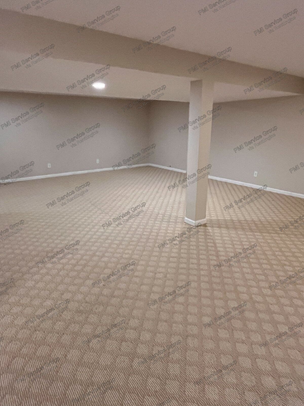 Updated Bolingbrook Home for lease with Finished Basement, Office & Pool property image