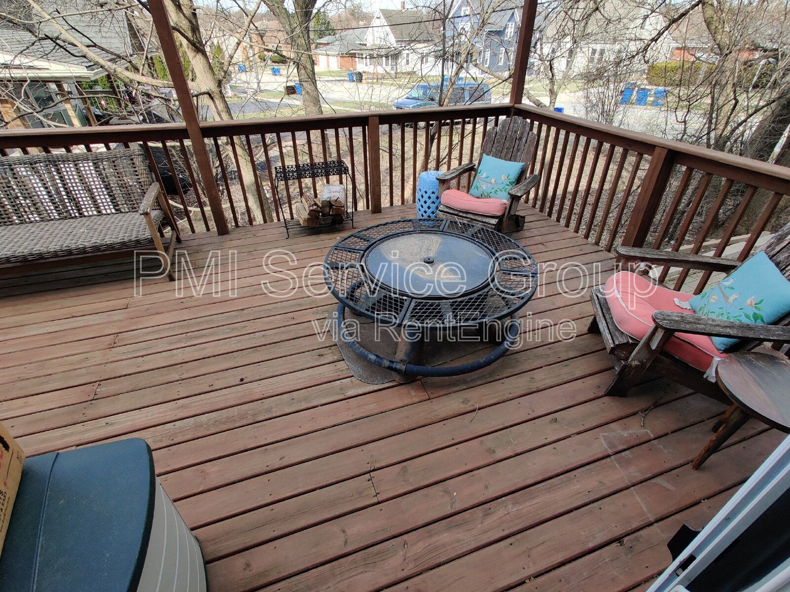Charming Downers Grove Duplex - 3 bed, 1.5 bath property image