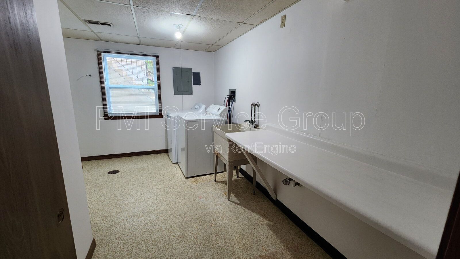 3-Bedroom, 2-Bath Duplex blocks from downtown Oswego– $2,400/month property image