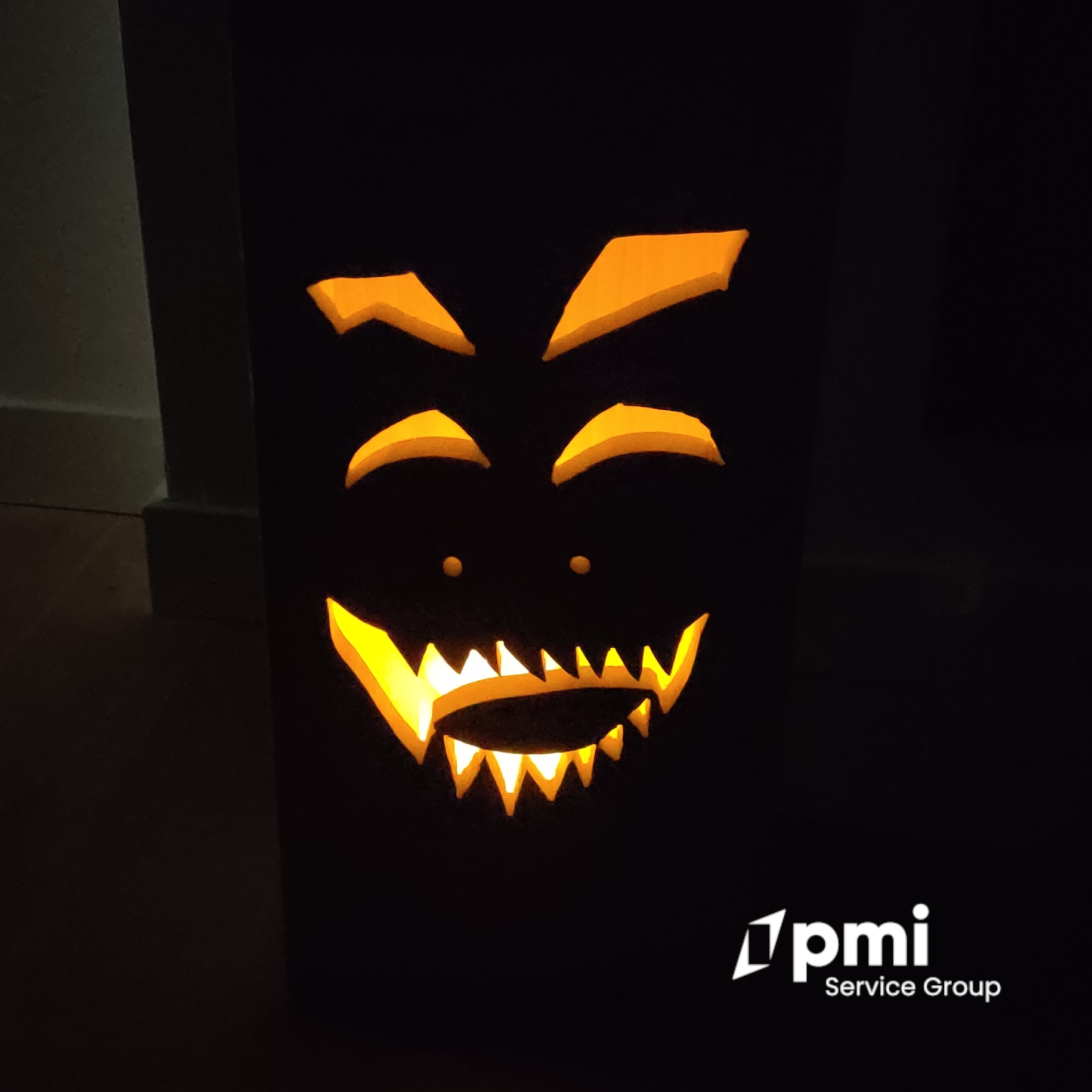 halloween jack-o-lantern at night